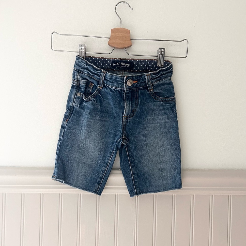 👖 Mini Boden Boys Size 3 Blue Jean Shorts – Adjustable Waist, Stylish & Comfy
